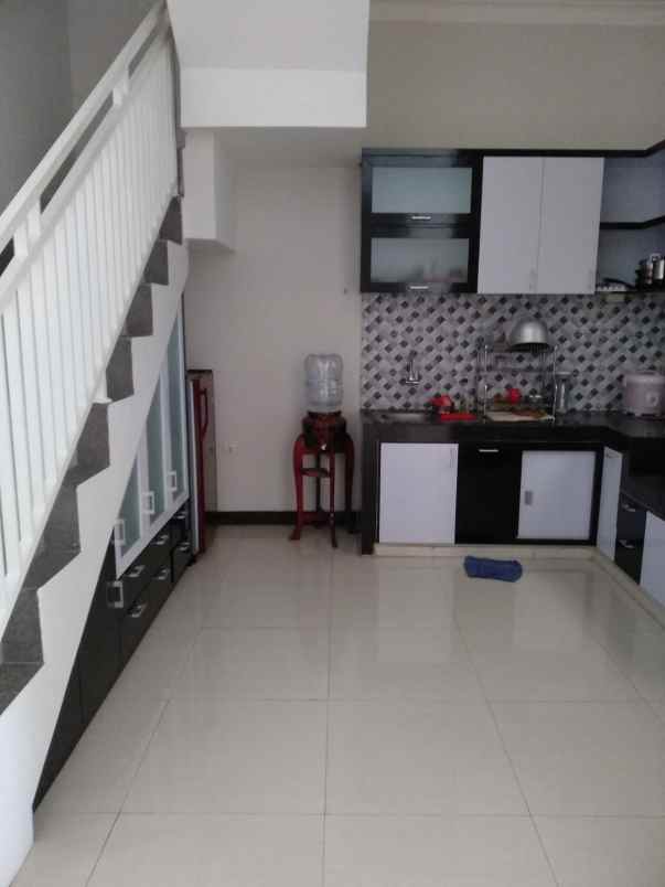 dijual rumah lokasi di kawasan jl borobudur blimbing