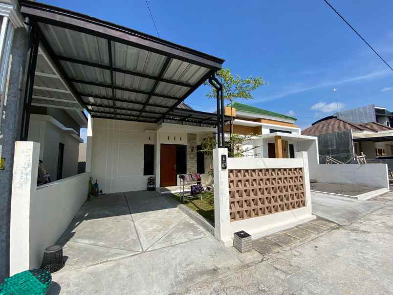 dijual rumah lokasi jebugan klaten