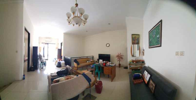 dijual rumah lokasi pbi araya kota malang