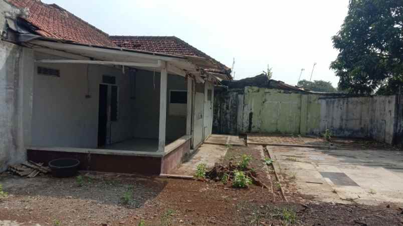 dijual rumah luas 5 menit ke stasiun