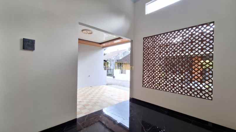 dijual rumah maguwoharjo sleman