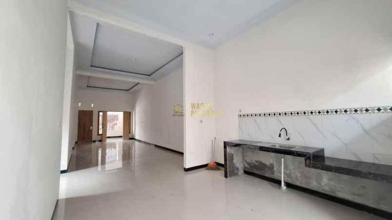 dijual rumah maguwoharjo sleman