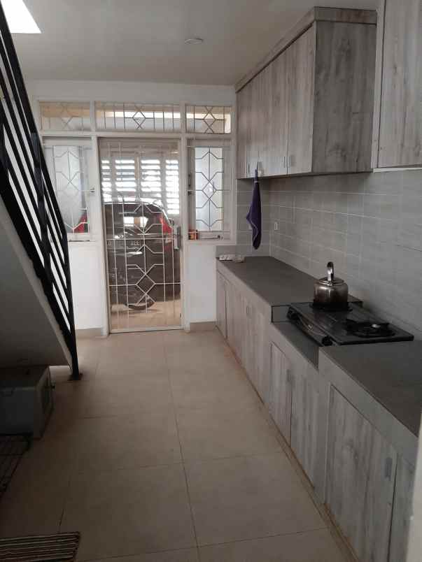 dijual rumah menteng dalam