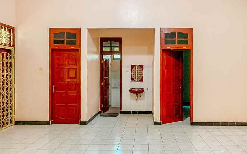 dijual rumah mewah di jajar solo