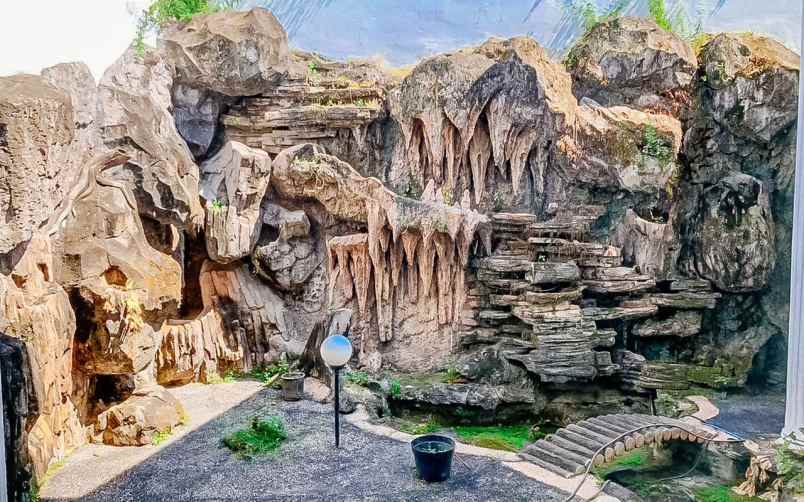 dijual rumah mewah di kerten solo