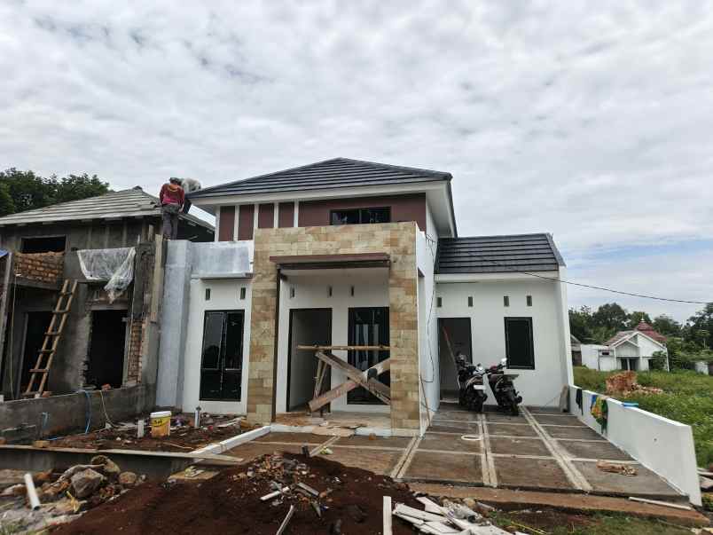 dijual rumah mijen