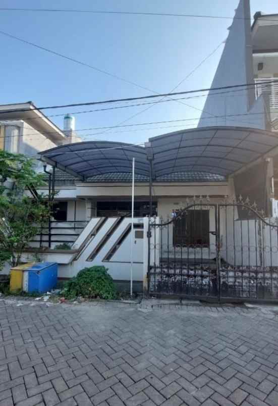 dijual rumah mulyosari tengah