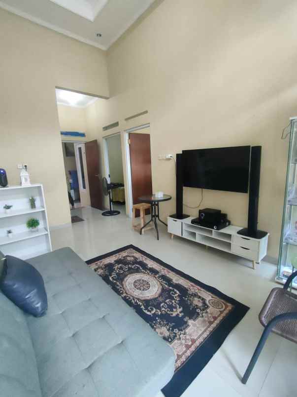 dijual rumah mutiara jaya 4 cipayung