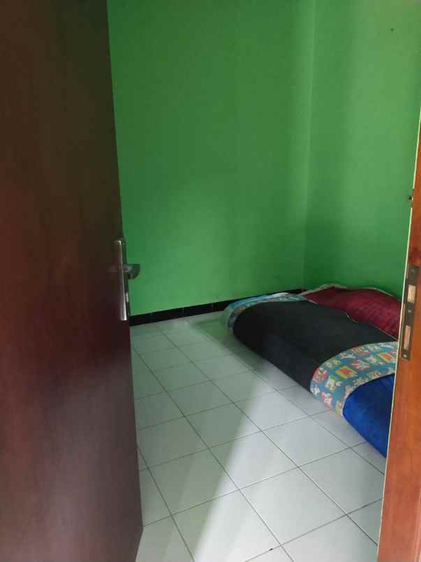dijual rumah nogotirto