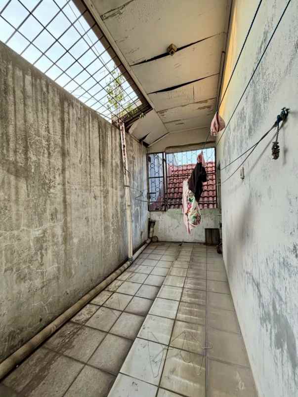 dijual rumah nyaman jatibening estate