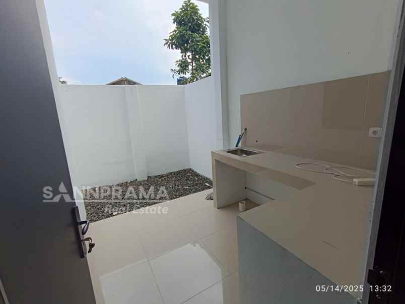 dijual rumah pakansari