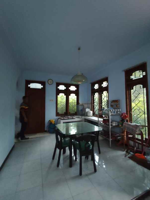 dijual rumah panderman hill