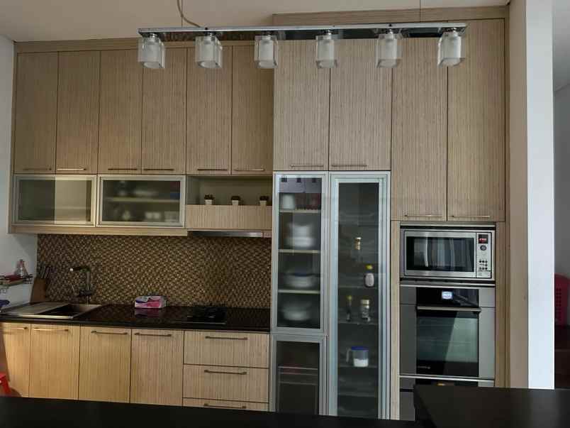 dijual rumah pegadungan kalideres