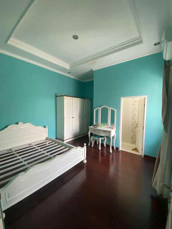 dijual rumah pejaten