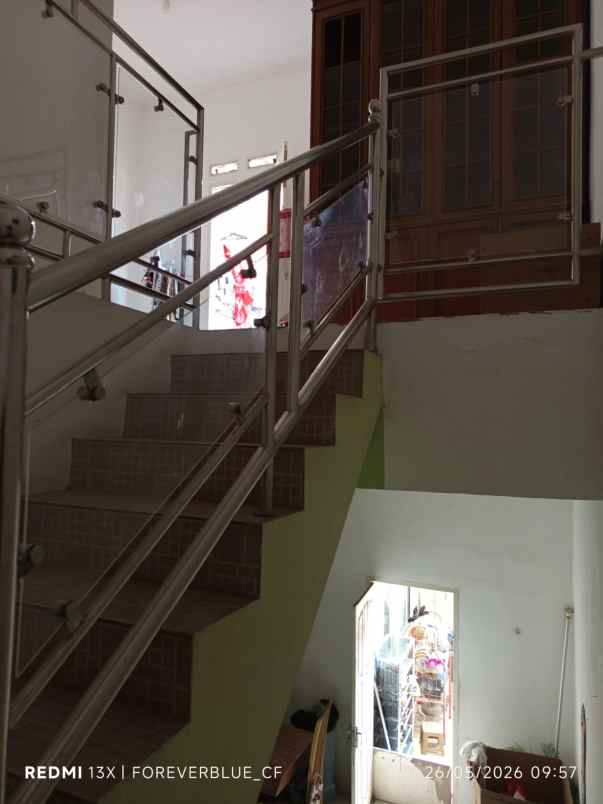 dijual rumah perum pujangga alam