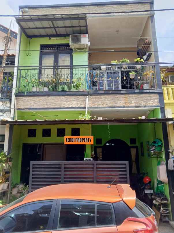 dijual rumah perumahan btn kranggan