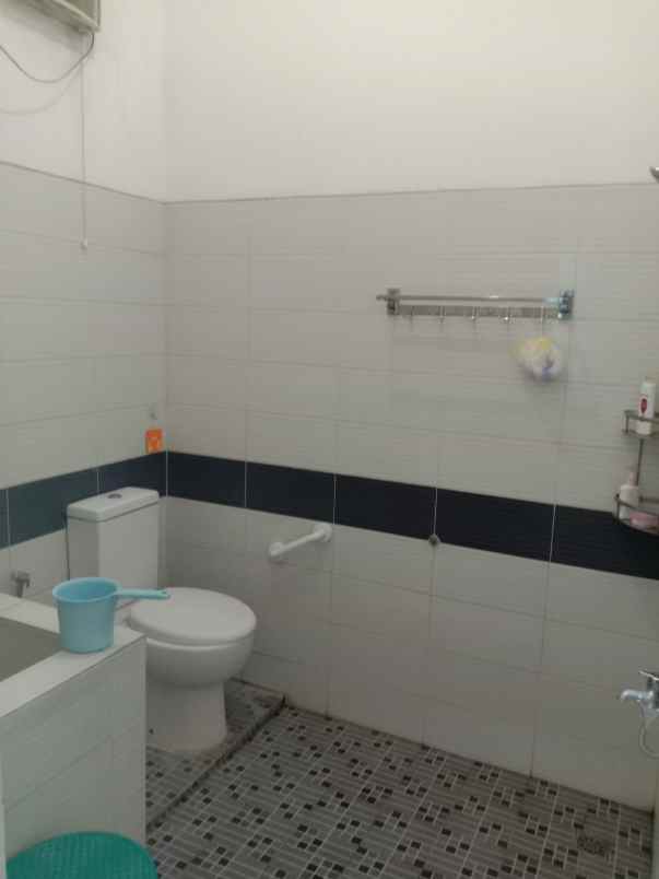 dijual rumah perumahan deltasari