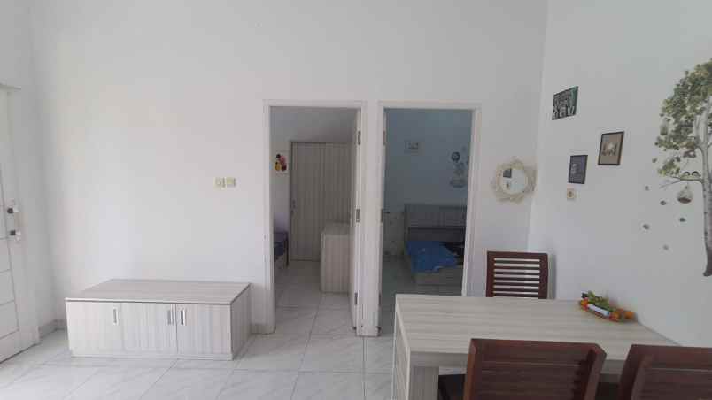 dijual rumah pilar sukatani karang