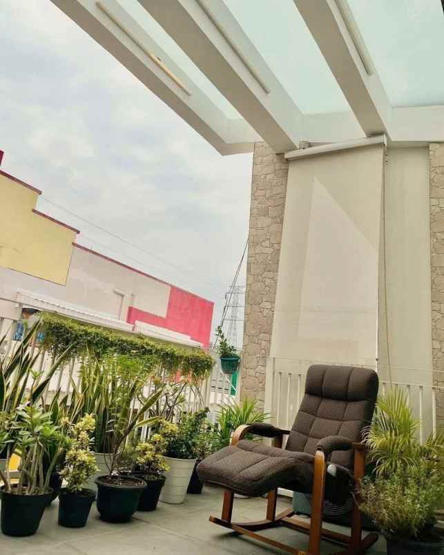 dijual rumah ploso timur