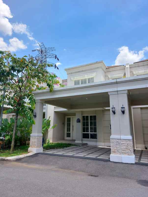 dijual rumah podomoro park bandung
