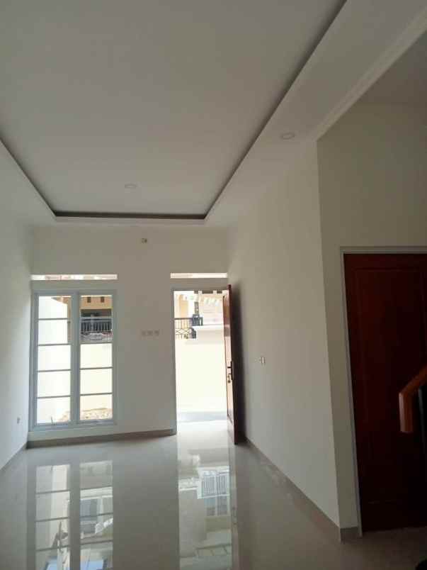 dijual rumah pondok aren bintaro jurang