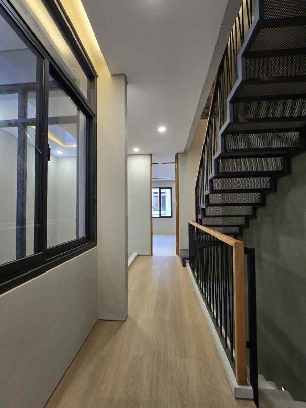 dijual rumah pondok bambu jaktim