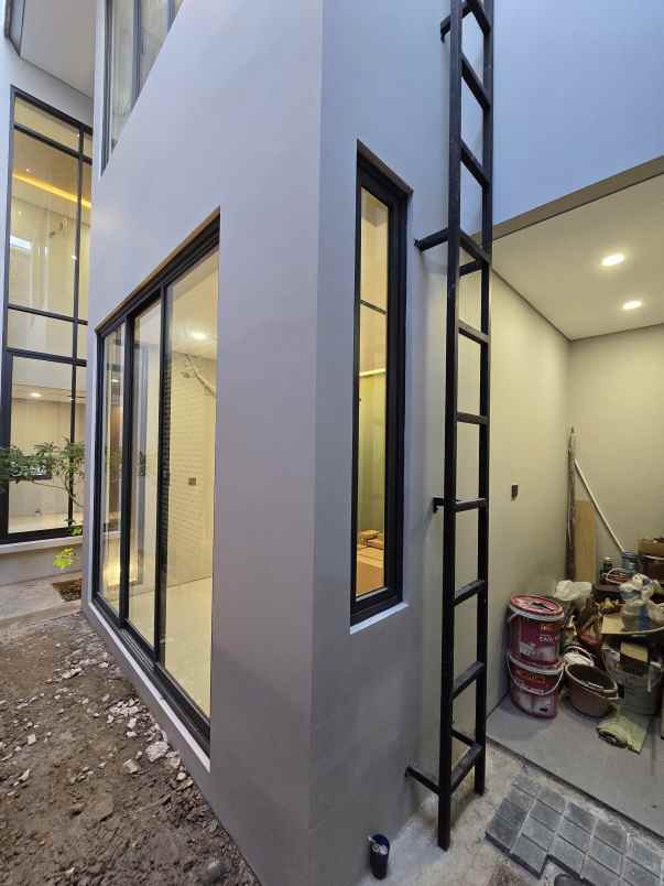 dijual rumah pondok bambu jaktim