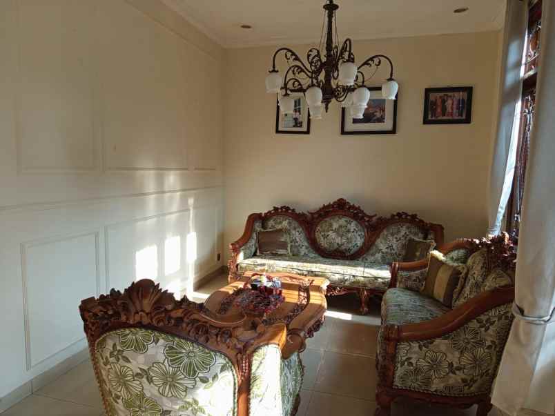 dijual rumah pondok labu cilandak