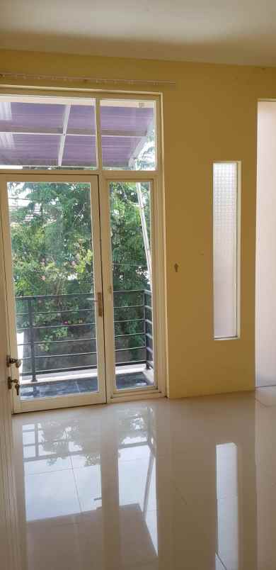 dijual rumah pondok nirwana