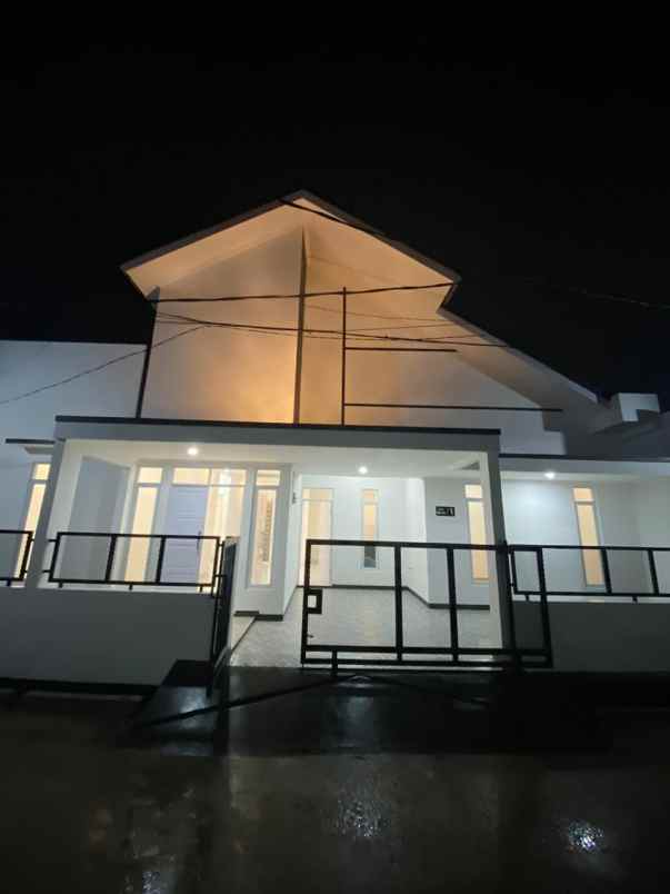 dijual rumah pondok pekayon indah