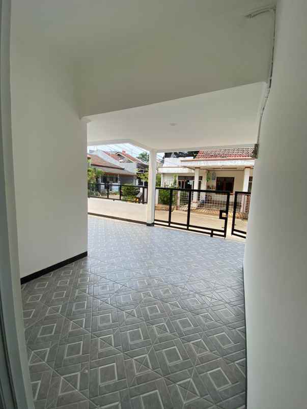 dijual rumah pondok pekayon indah