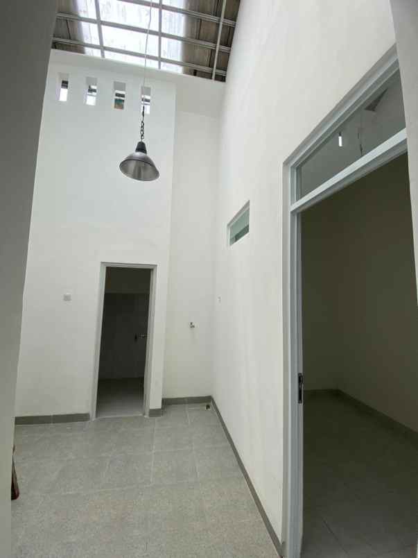 dijual rumah pondok pekayon indah