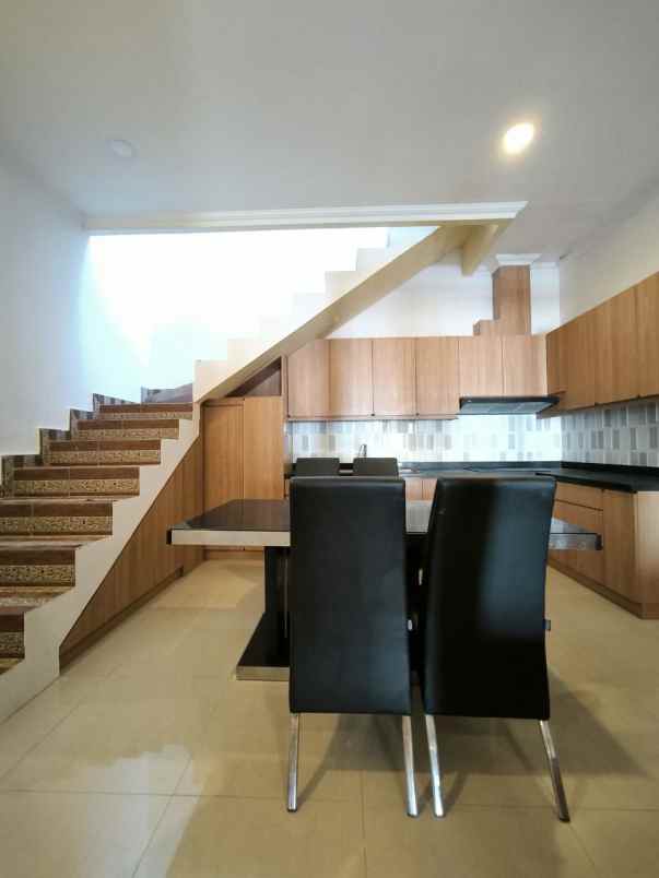 dijual rumah pondok permai kartasura