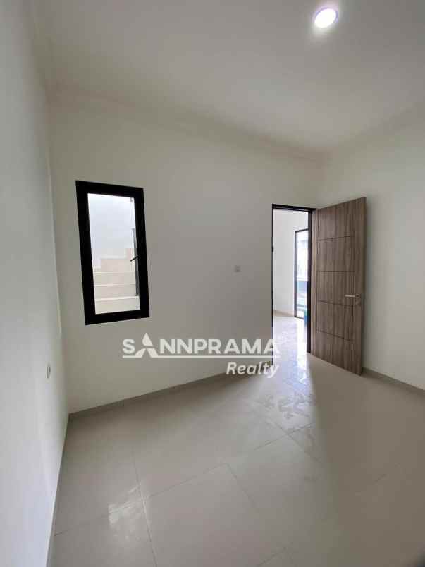 dijual rumah pondok petir depok