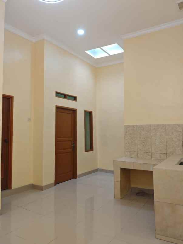 dijual rumah pondok ungu permai kota bekasi