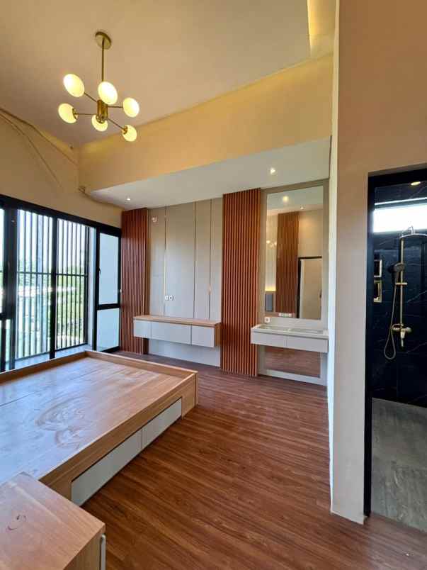 dijual rumah premium modern dekat bandara abd saleh