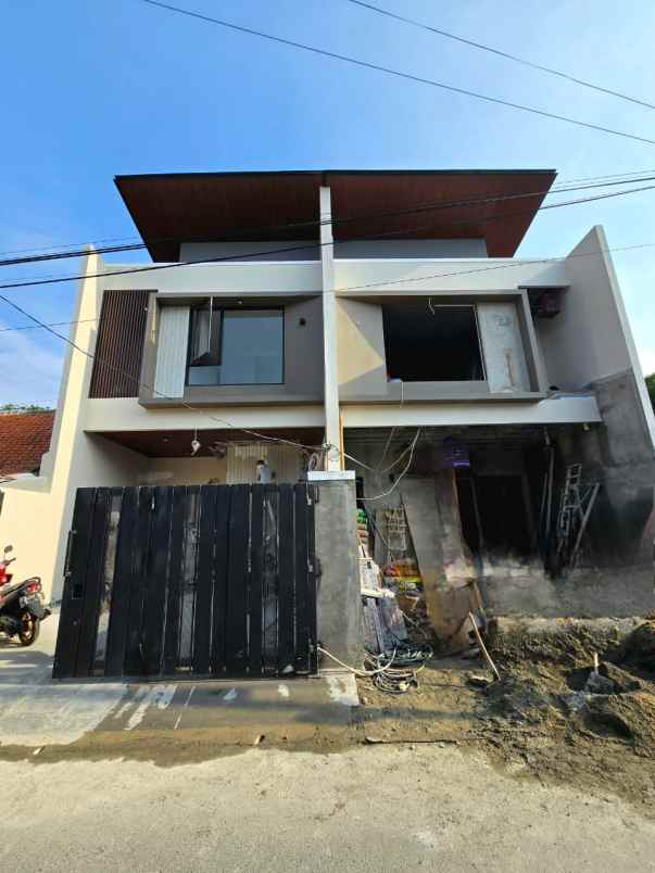 dijual rumah pulo asem