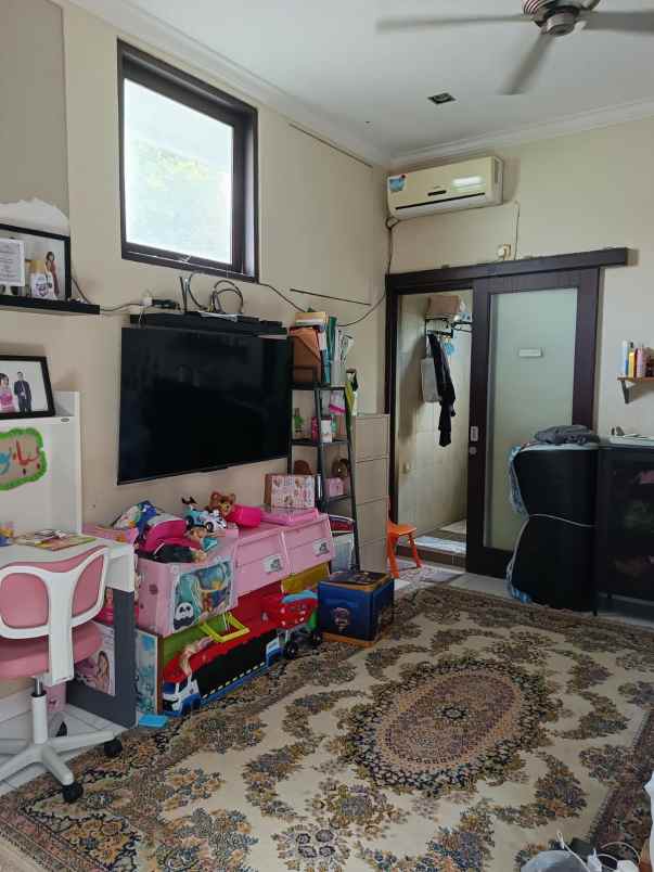 dijual rumah puri bintaro