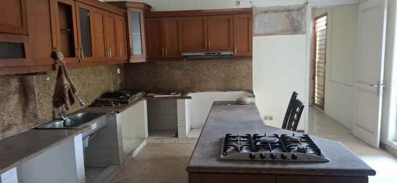 dijual rumah puri sriwedari cibubur