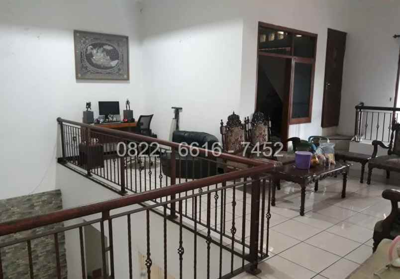 dijual rumah puri tirta kencana