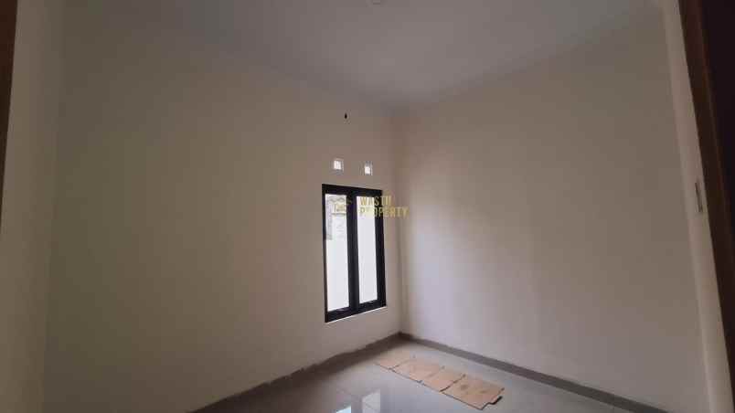 dijual rumah purwomartani kalasan