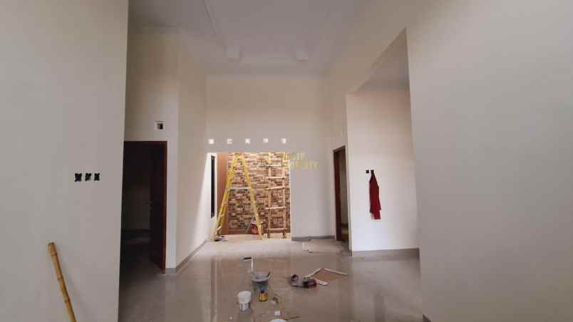 dijual rumah purwomartani kalasan