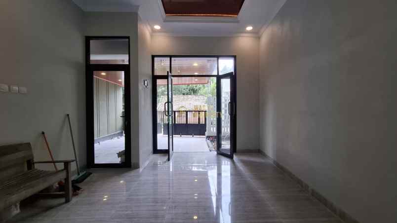 dijual rumah purwomartani kalasan