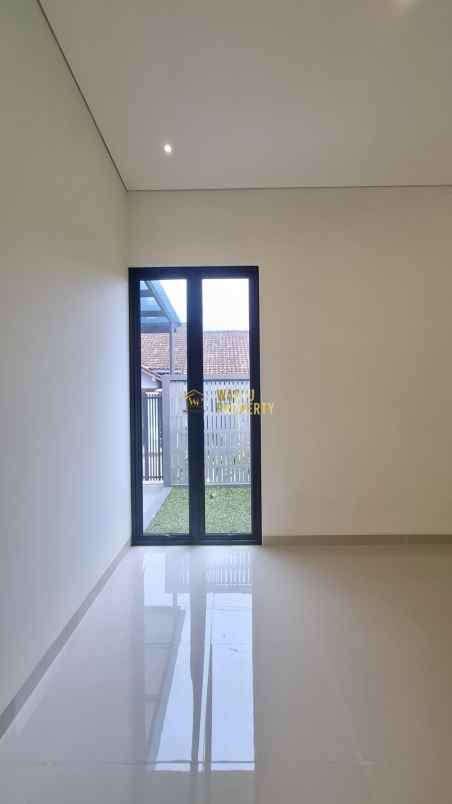 dijual rumah purwomartani kec kalasan