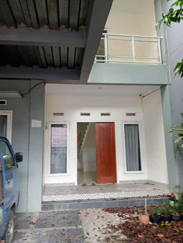 dijual rumah pusat kota cimahi 2 lantai