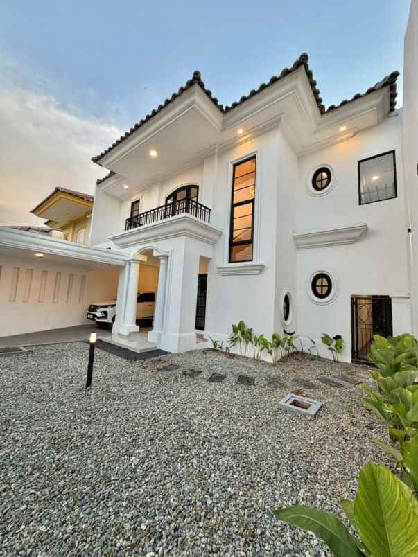 dijual rumah puspita loka bsd tangerang