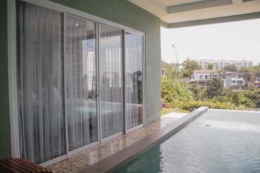 dijual rumah resor dago pakar