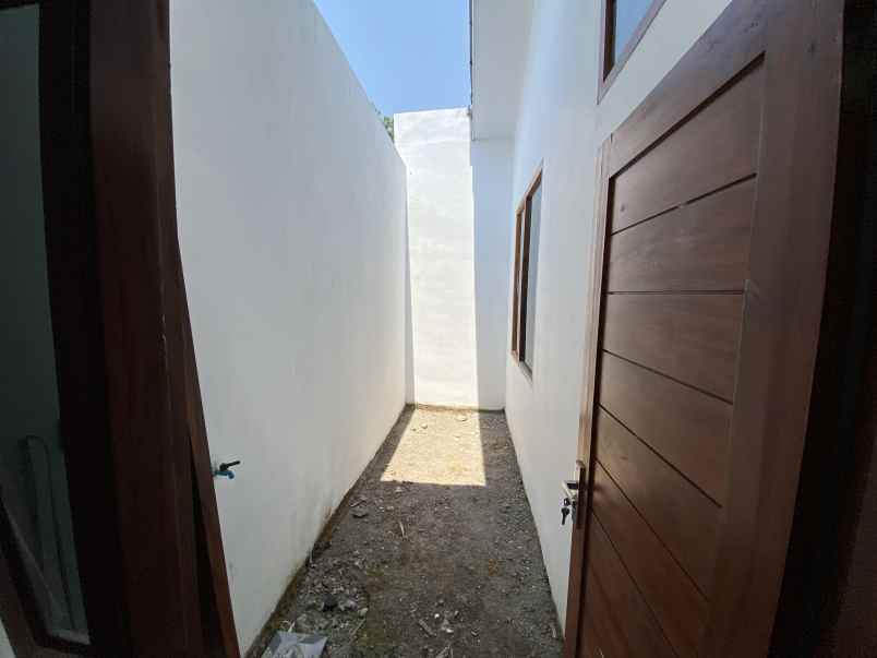 dijual rumah rumah griya candi asri