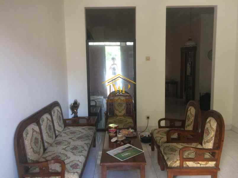 dijual rumah second dekat ykpn di seturan