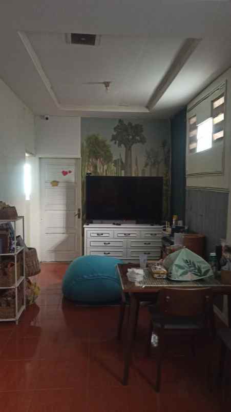 dijual rumah secondary strategis di kramat jati jaktim